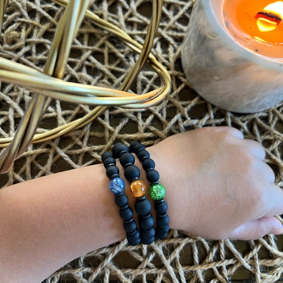 High Quality Black Onyx bracelet healing bracelet  Birth stone bracelet stretch - Picture 9 of 9